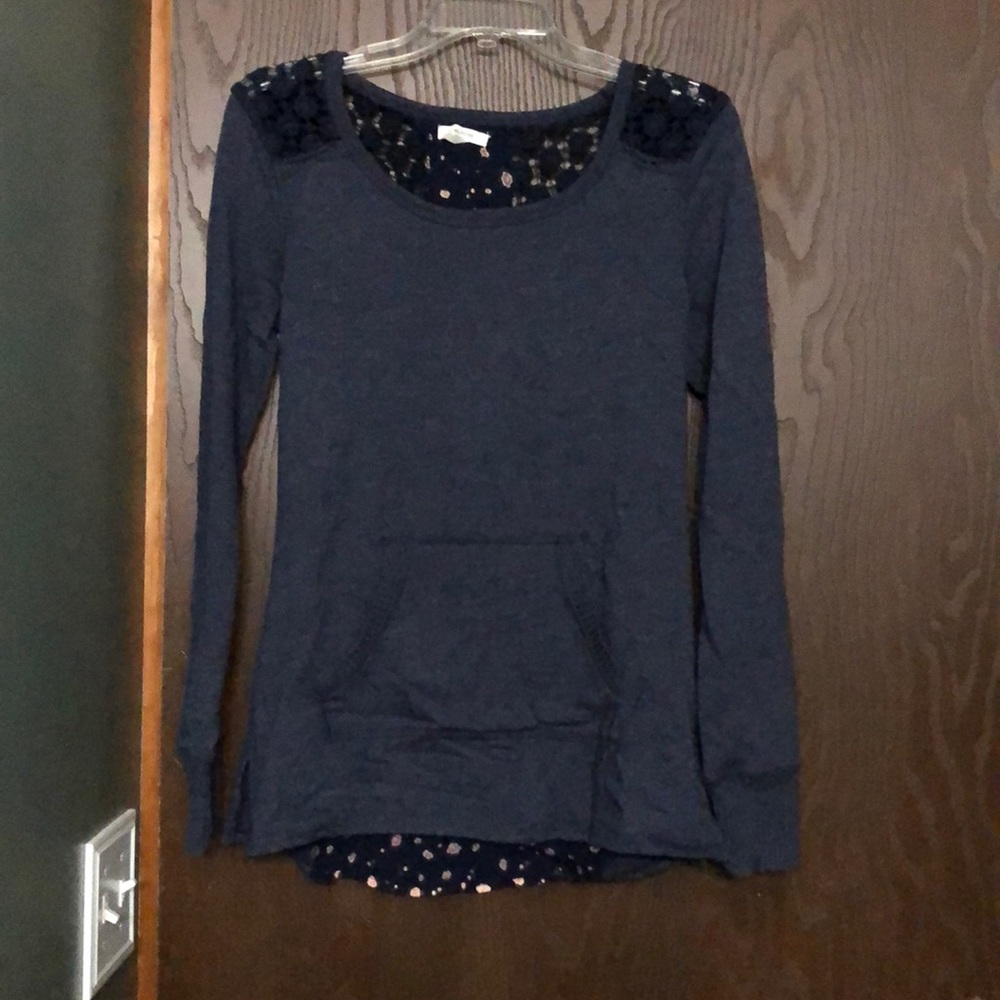 Dressy sweatshirt